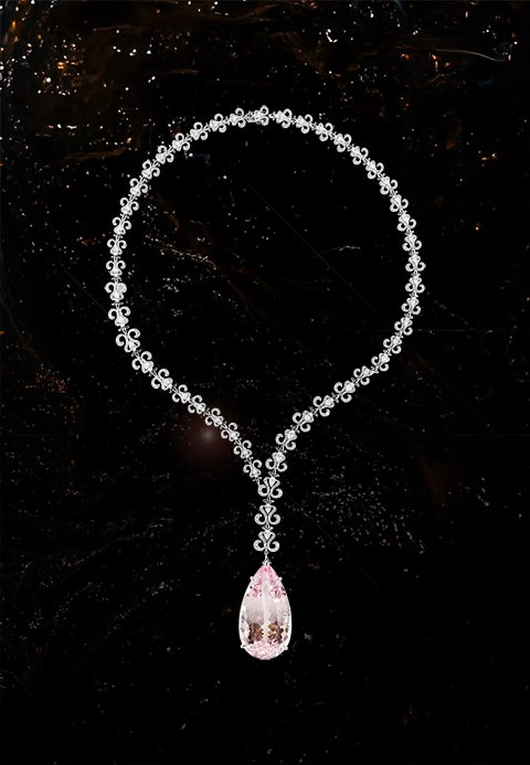 Look N°9 SANCTITY By SALTANAT