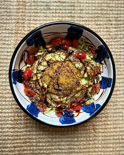 Look N°4 The World On A Plate - Natalio Simionato