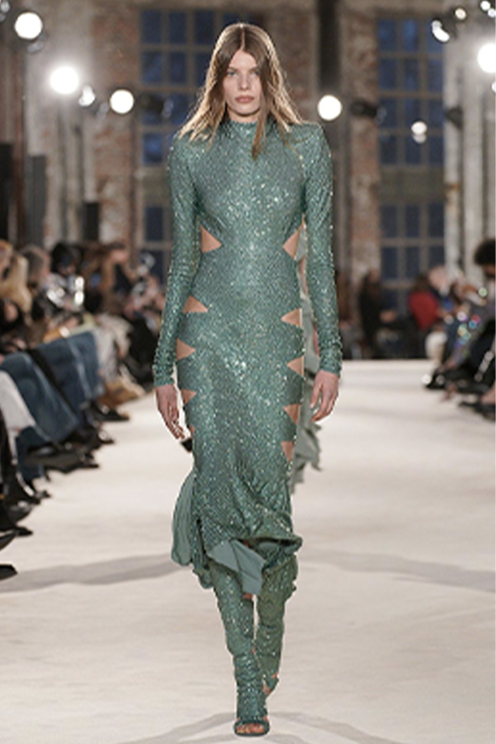 011 SPRING-SUMMER 2022 ALEXANDRE VAUTHIER HAUTE COUTURE COLLECTION