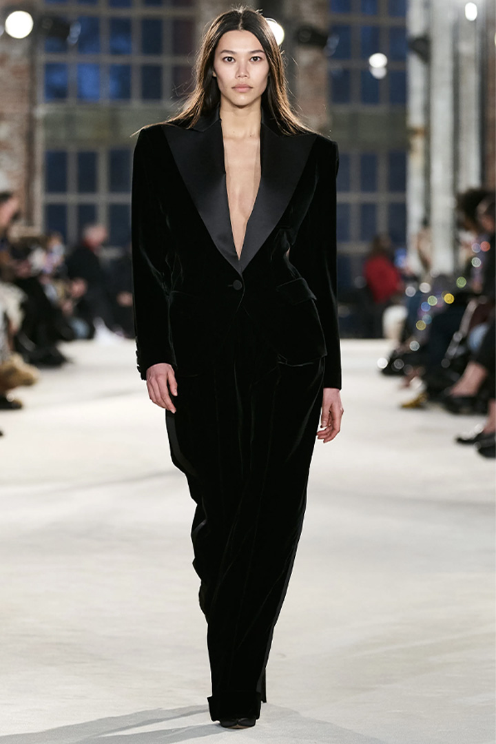 017 SPRING-SUMMER 2022 ALEXANDRE VAUTHIER HAUTE COUTURE COLLECTION