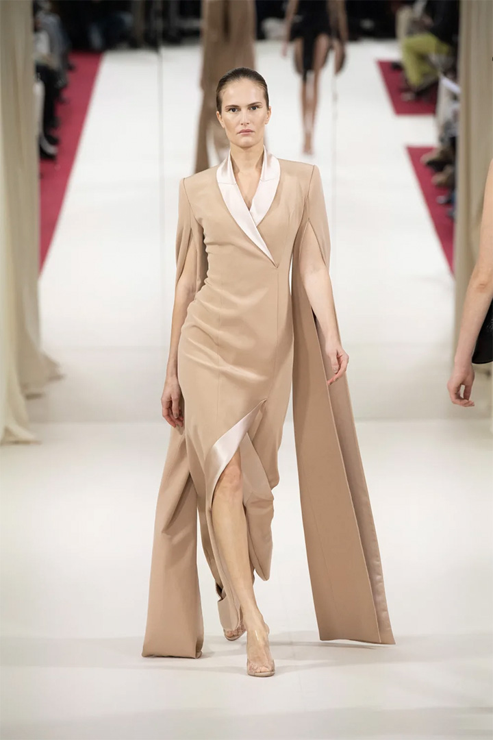 010 SPRING-SUMMER 2022 ALEXIS MABILLE HAUTE COUTURE COLLECTION