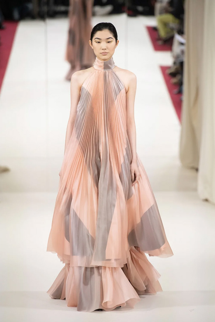 019 SPRING-SUMMER 2022 ALEXIS MABILLE HAUTE COUTURE COLLECTION