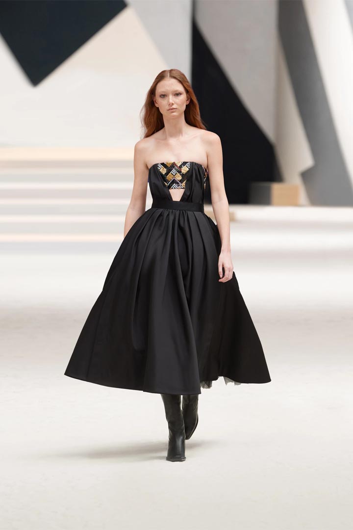 LOOK 35 CHANEL HAUTE COUTURE COLLECTION - AUTUMN-WINTER 2022-2023 HAUTE COUTURE WEEK