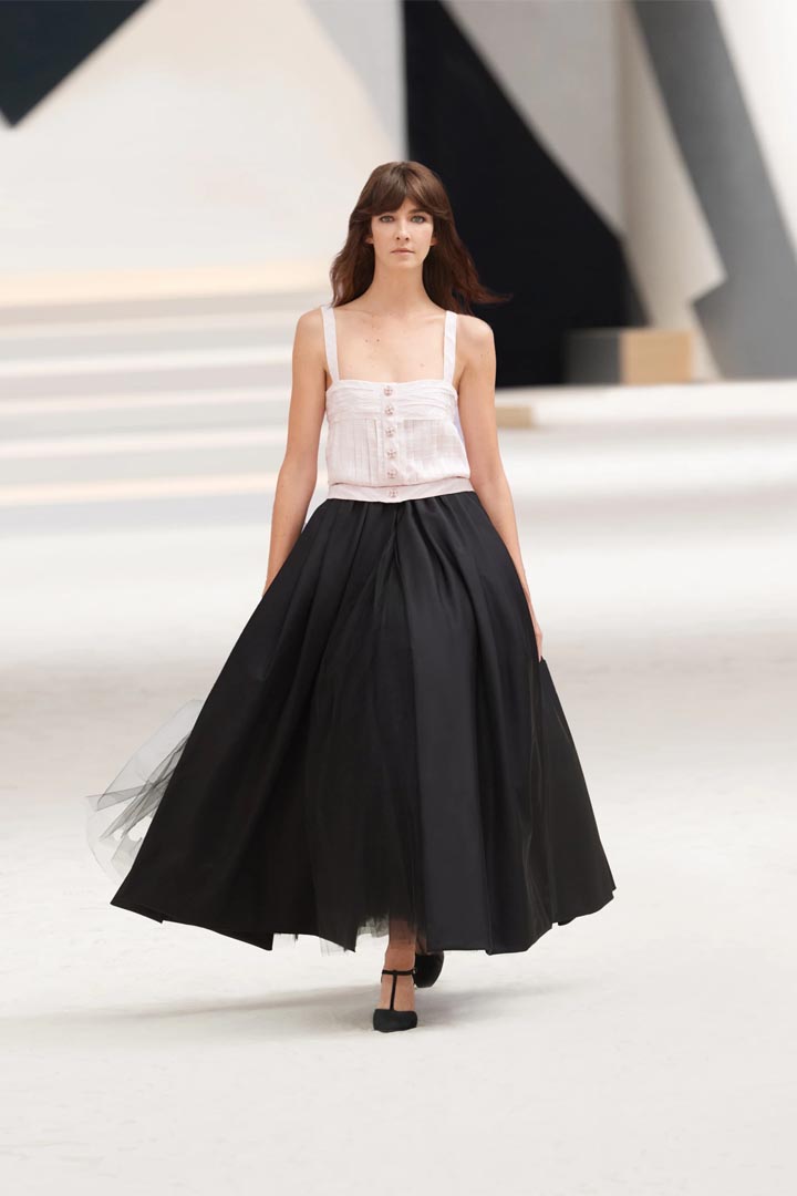 LOOK 36 CHANEL HAUTE COUTURE COLLECTION - AUTUMN-WINTER 2022-2023 HAUTE COUTURE WEEK