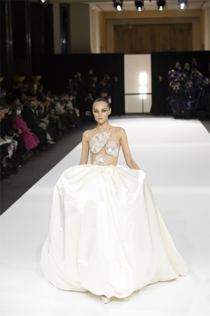 Stéphane Rolland Spring-Summer 2022 Haute Couture Collection