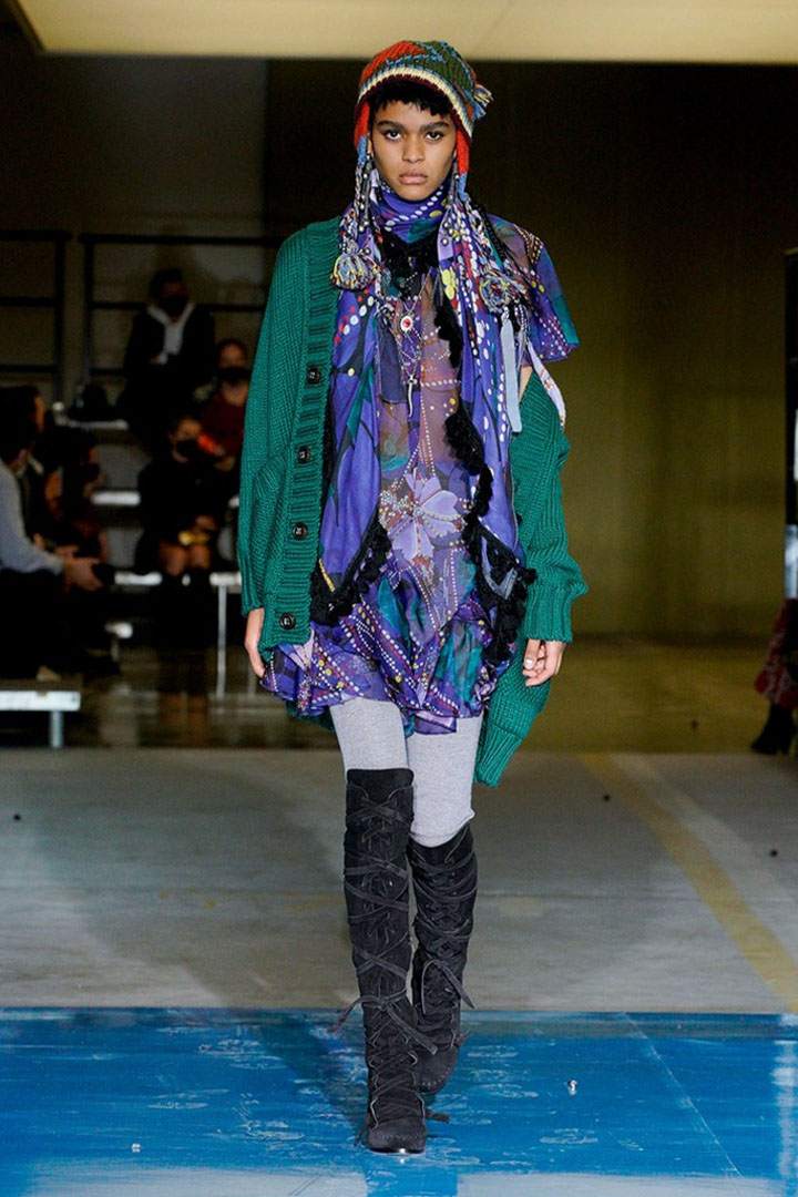 030 2022/2023秋冬 DSQUARED2 米兰时装周 女装成衣系列 