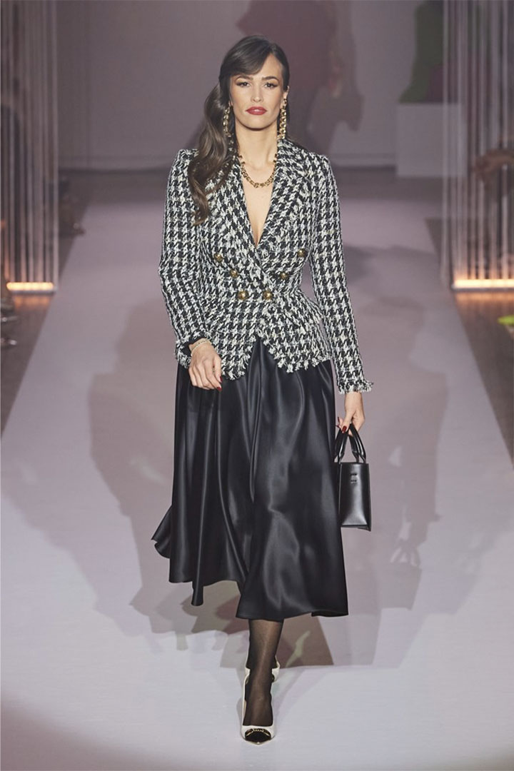 002 2022/2023秋冬 ELISABETTA FRANCHI 米兰时装周 女装成衣系列