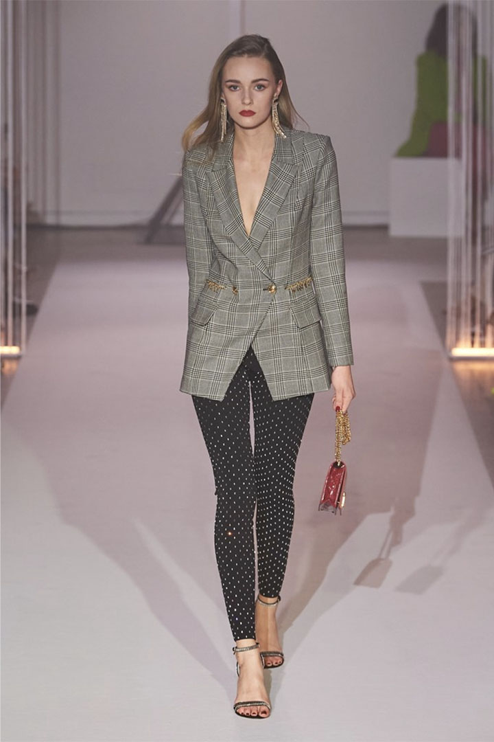 043 2022/2023秋冬 ELISABETTA FRANCHI 米兰时装周 女装成衣系列