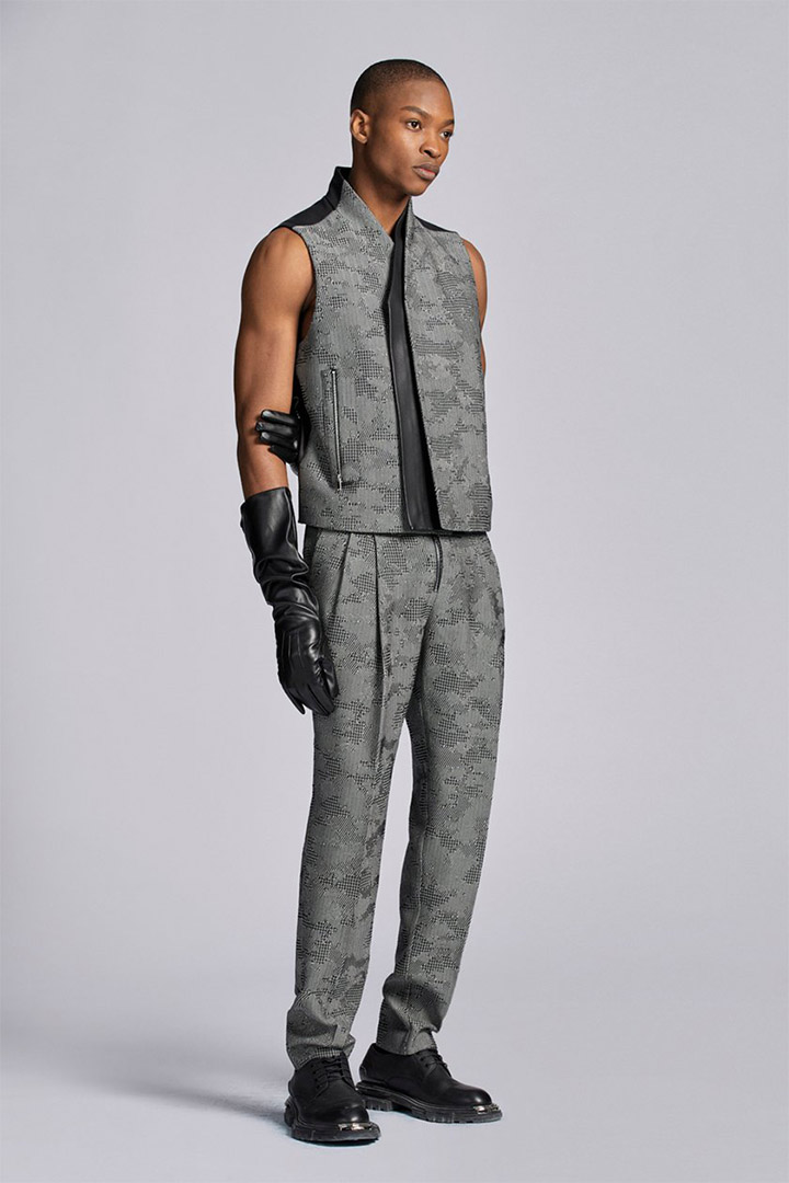 16 KB HONG GALLERY- MILAN FASHION WEEK