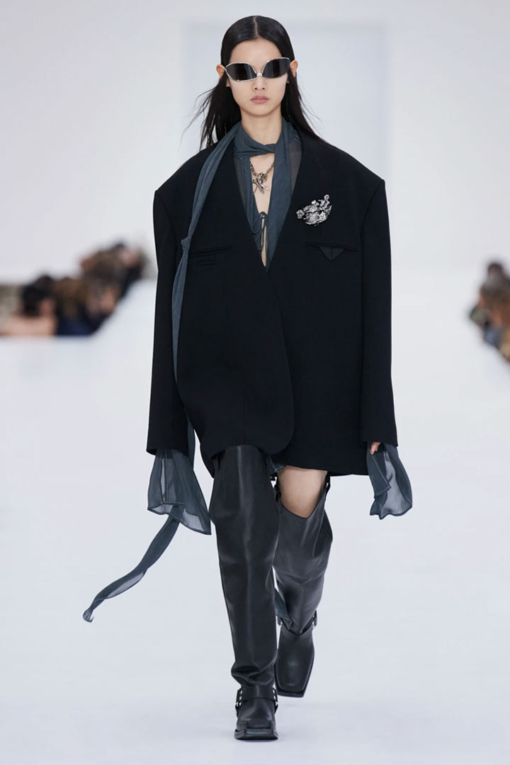 002 FALL-WINTER 2022/2023 ACNE STUDIOS PARIS FASHION WEEK READY-TO-WEAR WOMEN'S COLLECTION