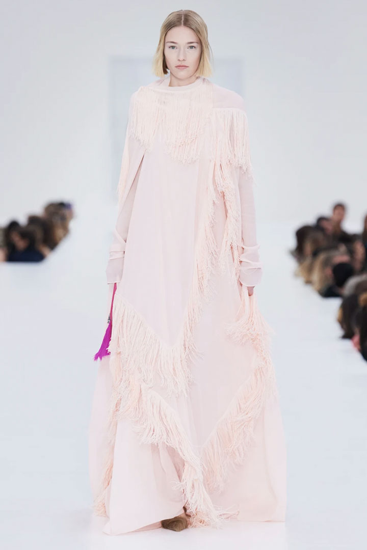 033 FALL-WINTER 2022/2023 ACNE STUDIOS PARIS FASHION WEEK READY-TO-WEAR WOMEN'S COLLECTION