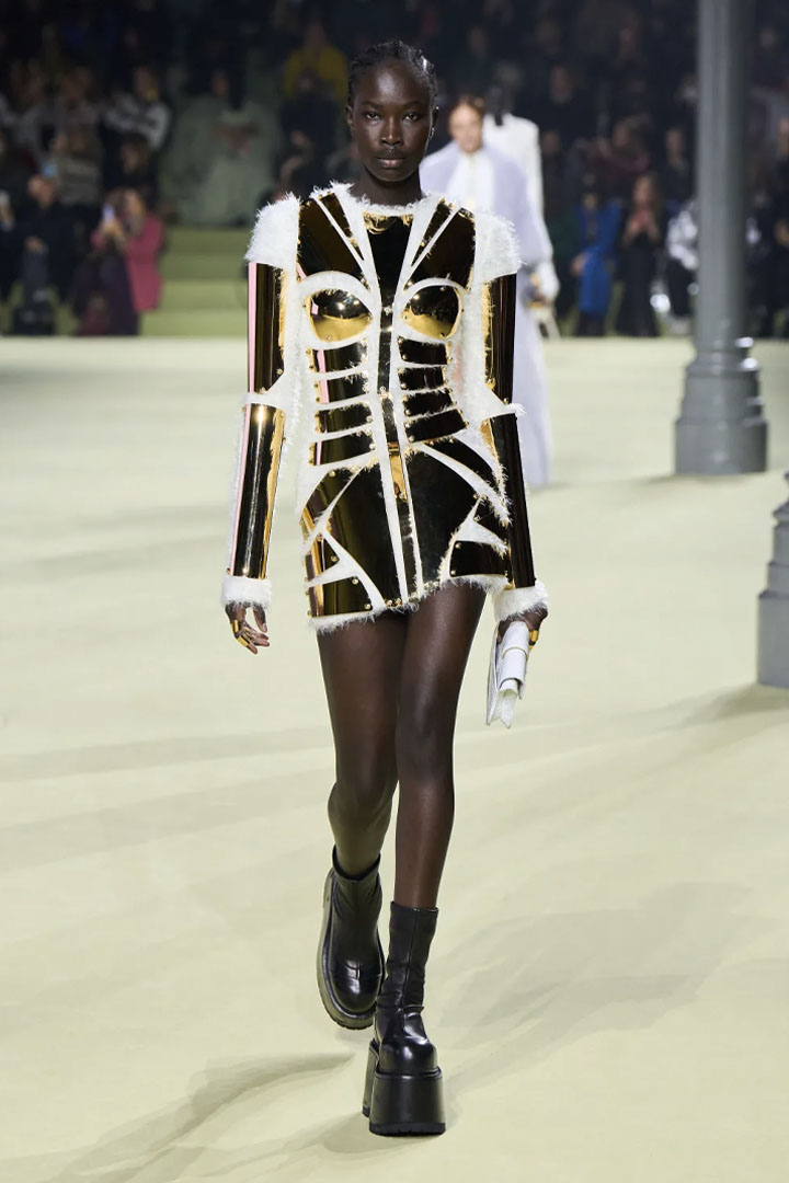 010 时尚 - BALMAIN 巴黎时装周 2022/2023秋冬女装成衣系列