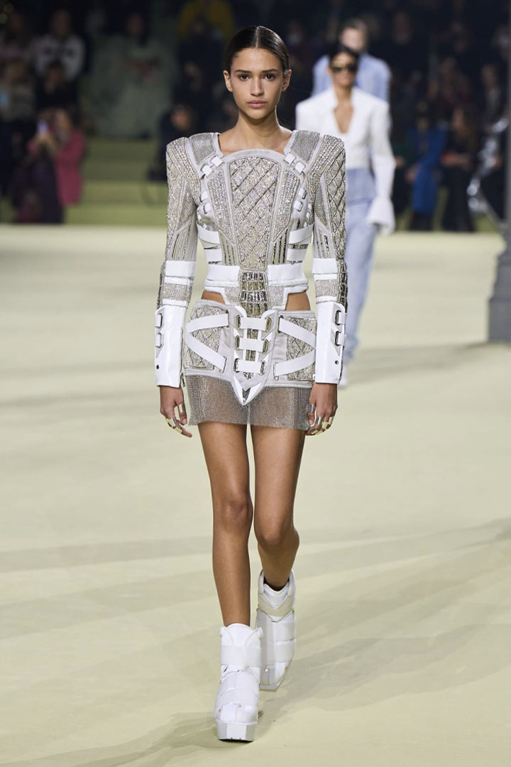 015 时尚 - BALMAIN 巴黎时装周 2022/2023秋冬女装成衣系列