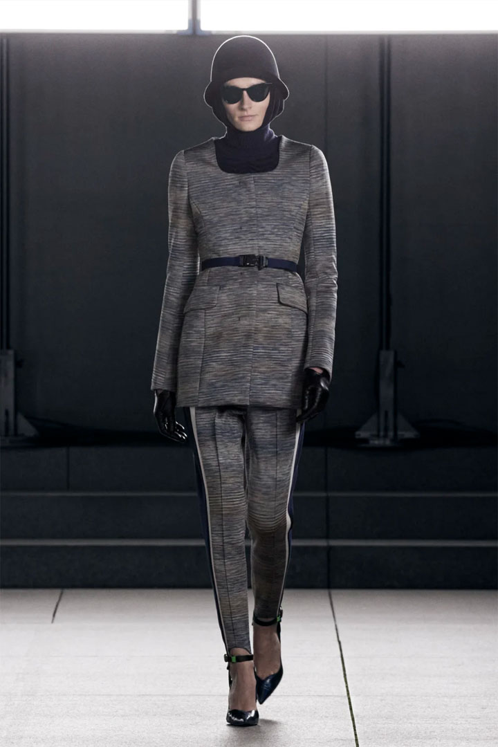 002 FALL-WINTER 2022/2023 MAME KUROGOUCHI PARIS FASHION WEEK READY-TO-WEAR WOMEN'S COLLECTION