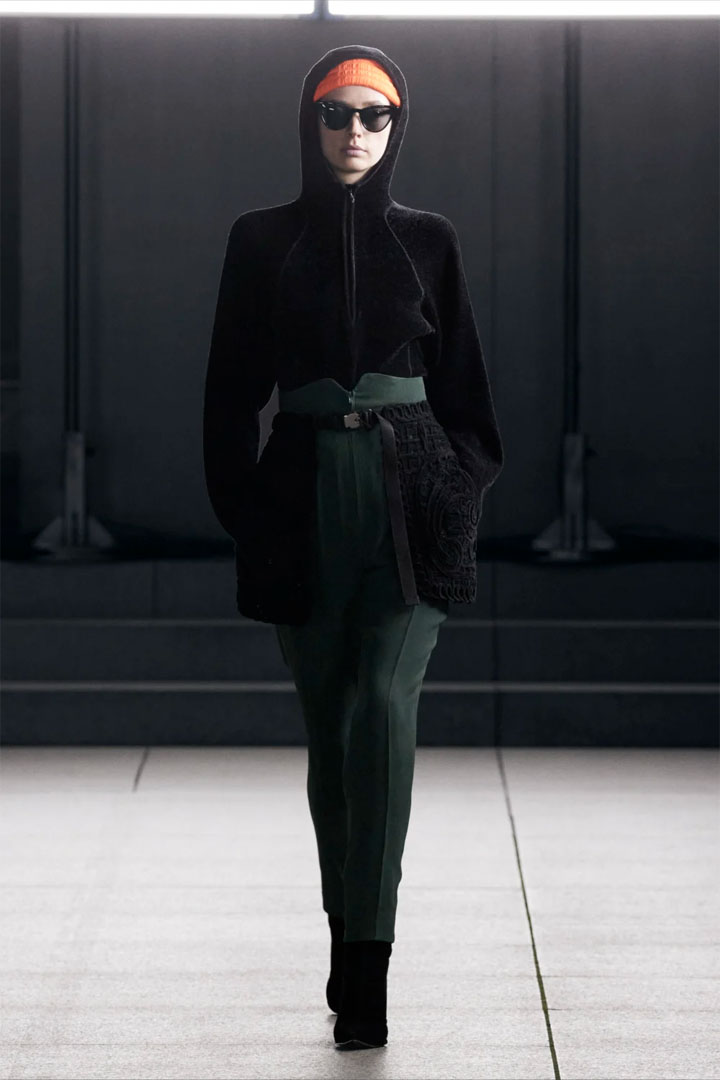 008 FALL-WINTER 2022/2023 MAME KUROGOUCHI PARIS FASHION WEEK READY-TO-WEAR WOMEN'S COLLECTION
