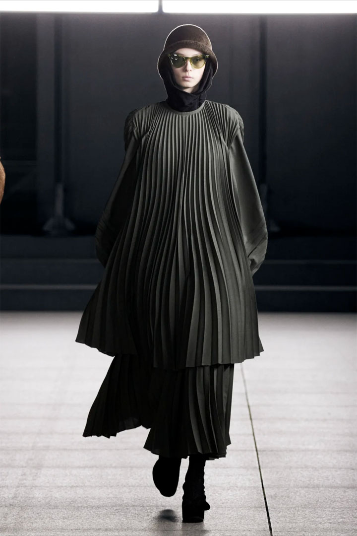 018 FALL-WINTER 2022/2023 MAME KUROGOUCHI PARIS FASHION WEEK READY-TO-WEAR WOMEN'S COLLECTION