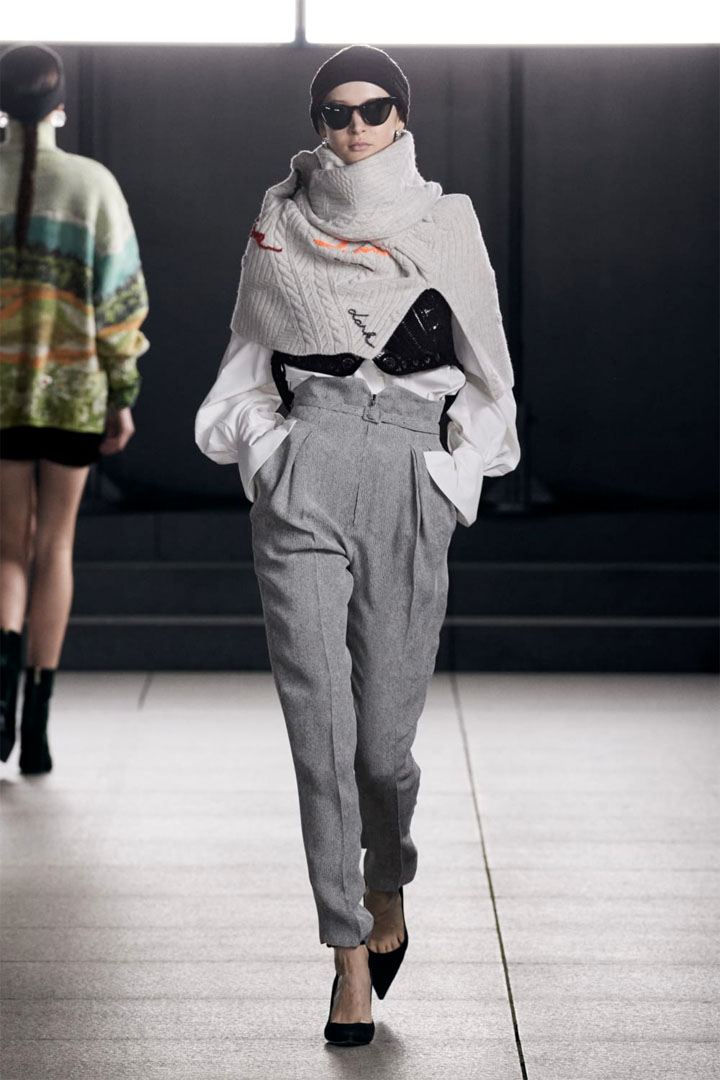 028 FALL-WINTER 2022/2023 MAME KUROGOUCHI PARIS FASHION WEEK READY-TO-WEAR WOMEN'S COLLECTION