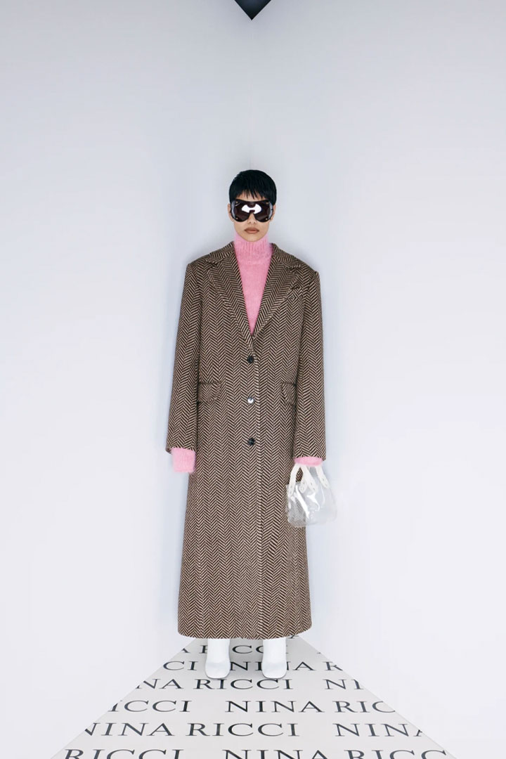 005 FALL-WINTER 2022/2023 NINA RICCI PARIS FASHION WEEK READY-TO-WEAR WOMEN'S COLLECTION