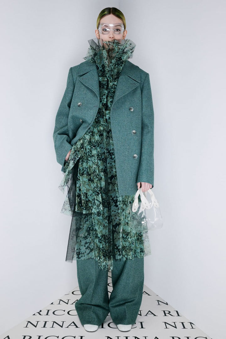 015 FALL-WINTER 2022/2023 NINA RICCI PARIS FASHION WEEK READY-TO-WEAR WOMEN'S COLLECTION