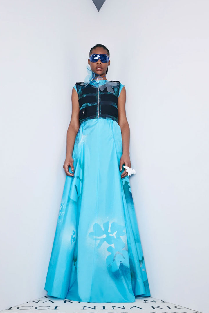 017 FALL-WINTER 2022/2023 NINA RICCI PARIS FASHION WEEK READY-TO-WEAR WOMEN'S COLLECTION