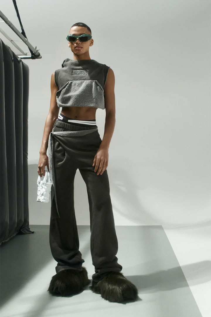 003 FALL-WINTER 2022/2023 OTTOLINGER PARIS FASHION WEEK READY-TO-WEAR WOMEN'S COLLECTION