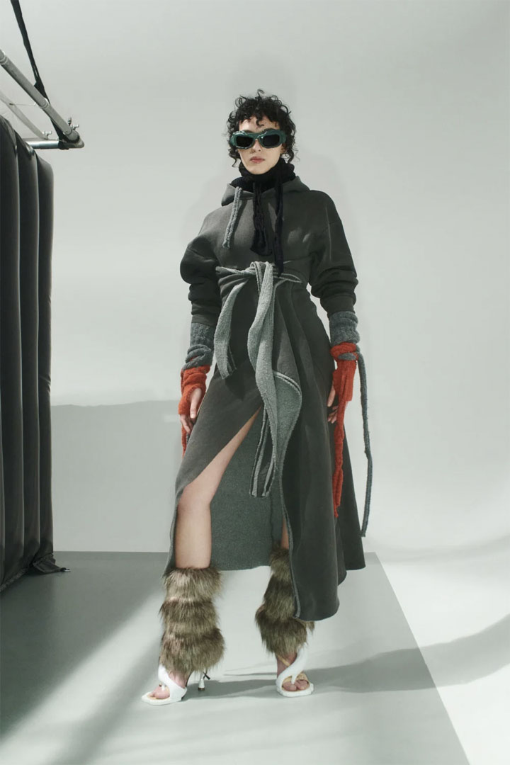 004 FALL-WINTER 2022/2023 OTTOLINGER PARIS FASHION WEEK READY-TO-WEAR WOMEN'S COLLECTION