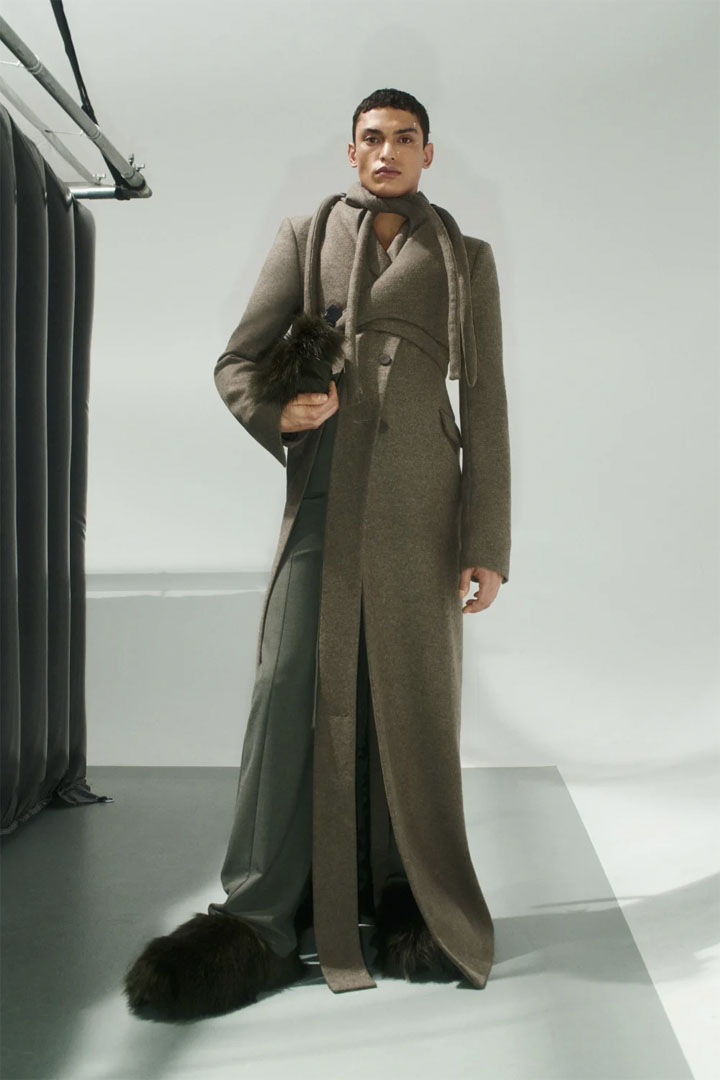 029 FALL-WINTER 2022/2023 OTTOLINGER PARIS FASHION WEEK READY-TO-WEAR WOMEN'S COLLECTION
