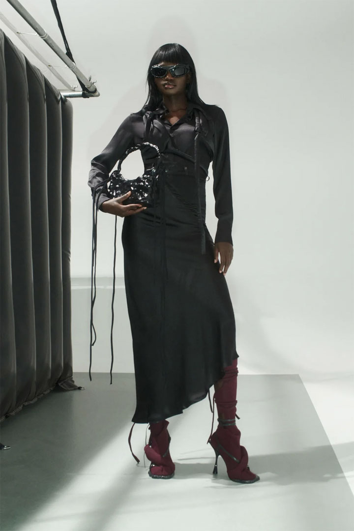 033 FALL-WINTER 2022/2023 OTTOLINGER PARIS FASHION WEEK READY-TO-WEAR WOMEN'S COLLECTION