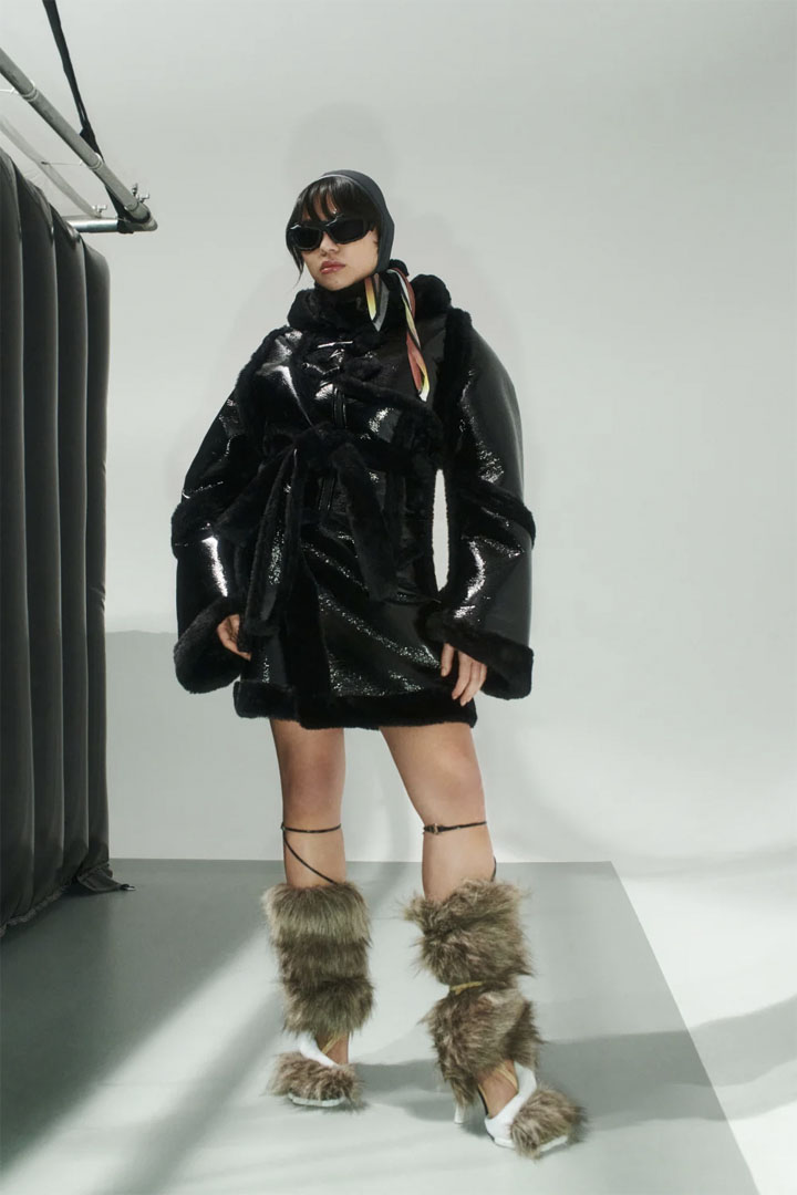 037 FALL-WINTER 2022/2023 OTTOLINGER PARIS FASHION WEEK READY-TO-WEAR WOMEN'S COLLECTION