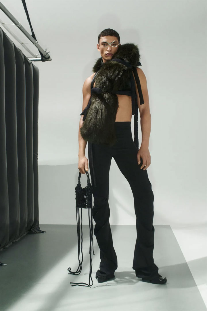 042 FALL-WINTER 2022/2023 OTTOLINGER PARIS FASHION WEEK READY-TO-WEAR WOMEN'S COLLECTION