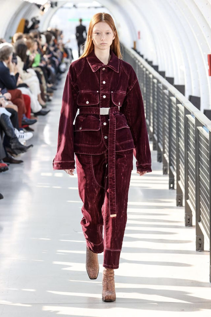 073 FALL-WINTER 2022/2023 STELLA McCARTNEY PARIS FASHION WEEK READY-TO-WEAR WOMEN'S COLLECTION