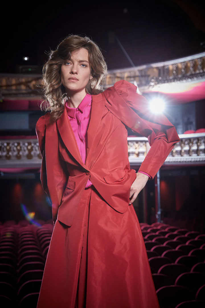 002 FALL-WINTER 2022/2023 UNGARO PARIS FASHION WEEK READY-TO-WEAR WOMEN'S COLLECTION