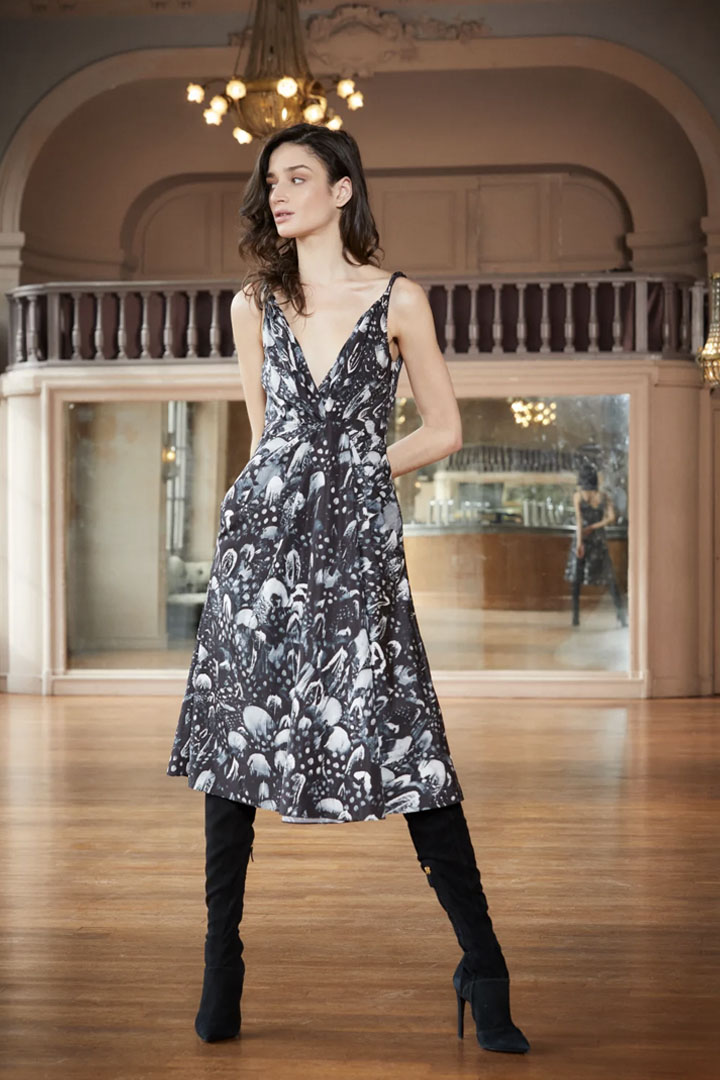 026 FALL-WINTER 2022/2023 UNGARO PARIS FASHION WEEK READY-TO-WEAR WOMEN'S COLLECTION