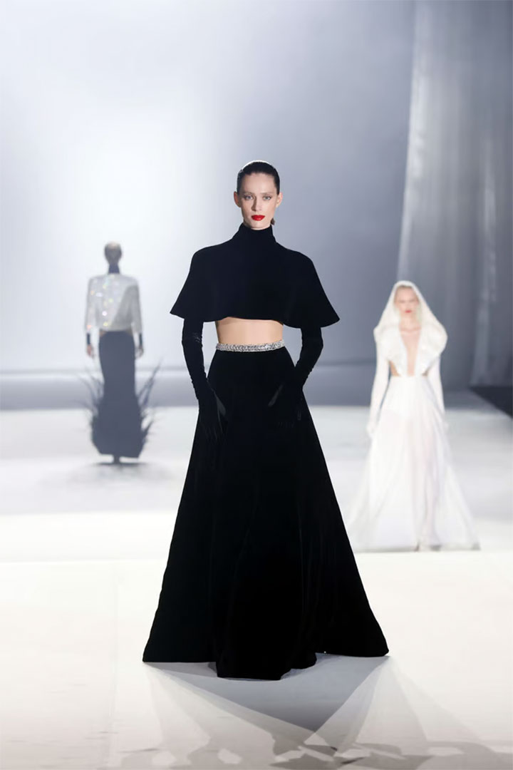 N°22 STÉPHANE ROLLAND HAUTE COUTURE