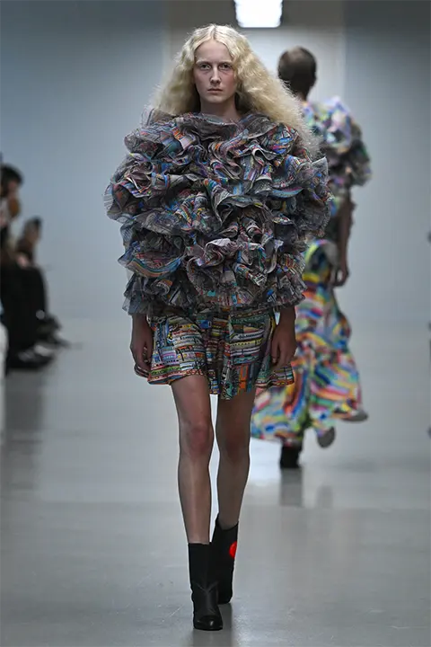 Look N°3 Anrealage SS26 “♡”