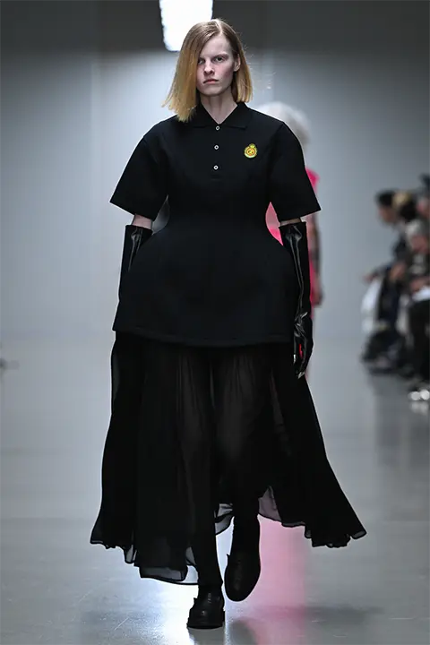 Look N°16 Anrealage SS26 “♡”