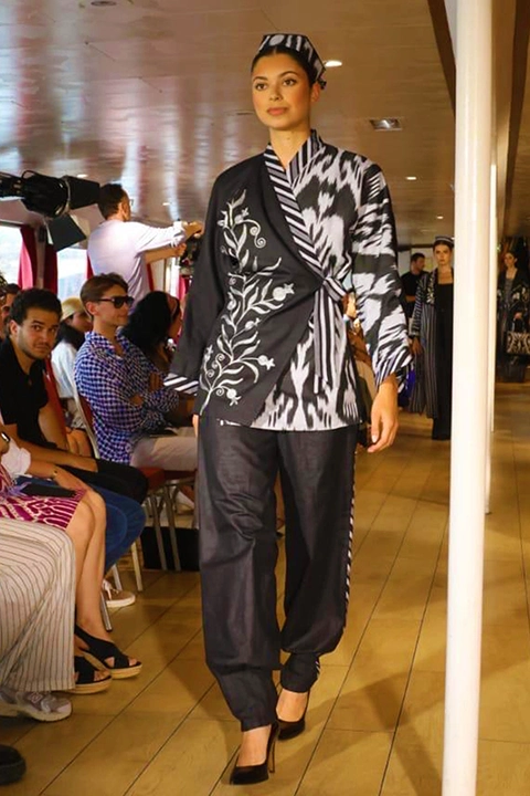 Look N°5 DILAFRUZ