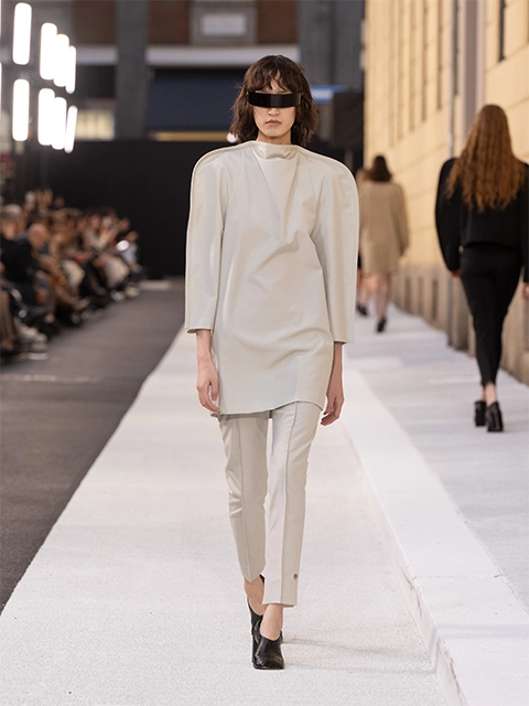 Look N°53 MM6 MAISON MARGIELA