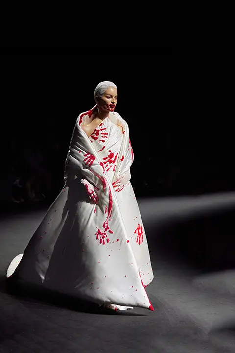 Look N°1 from Robert Wun Autumn/WWnter 2025-2026 Couture Collection