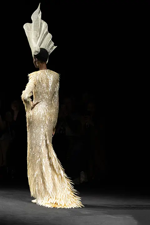 Look N°26 from Robert Wun Autumn/Winter 2025-2026 Couture Collection