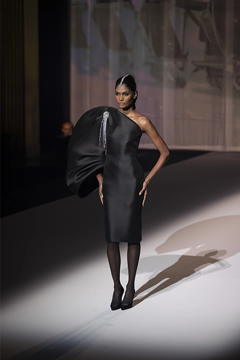 Look N°4 — Description of Look N°4 by STÉPHANE ROLLAND