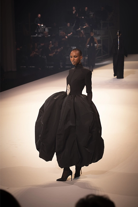 Look N°11 — Description of Look N°11 by STÉPHANE ROLLAND