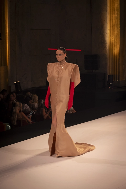 Look N°18 — Description of Look N°18 by STÉPHANE ROLLAND