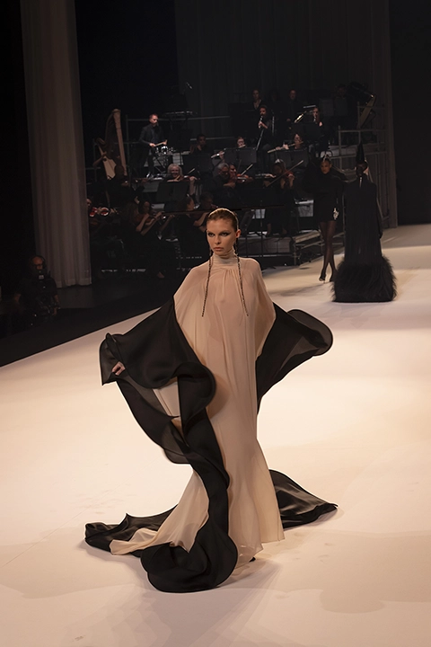 Look N°23 — Description of Look N°23 by STÉPHANE ROLLAND