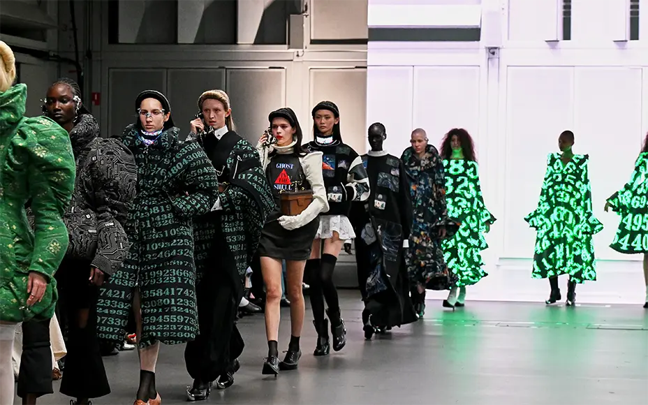 N°27 ANREALAGE AUTUMN/WINTER 2026–27 COLLECTION “GHOST”