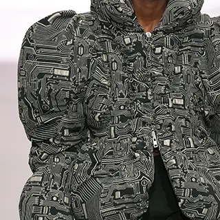 N°22 ANREALGE A/W 26-27 “GHOST”