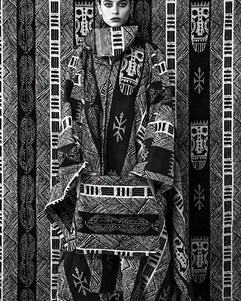 Editorial slide from Woven Stories — Darí Textil 2026 by Darya Pronyushkina.