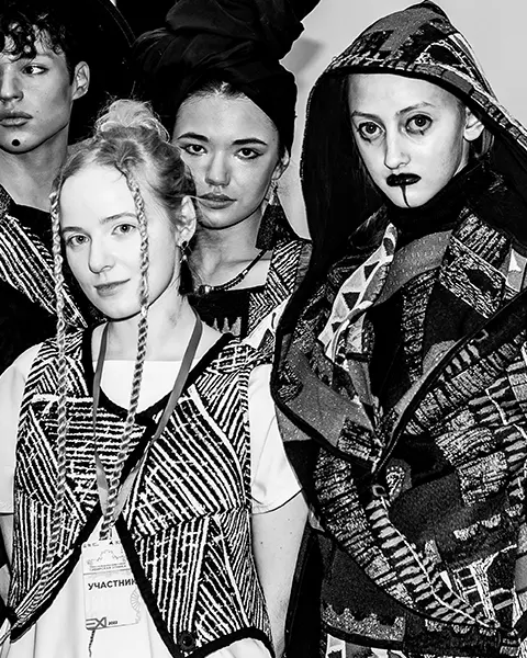 Editorial slide from Woven Stories — Darí Textil 2026 by Darya Pronyushkina.