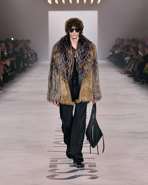 N°21 FENDI