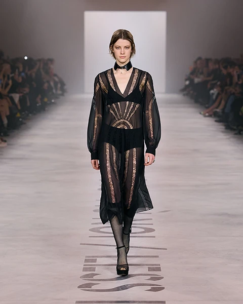 N°22 FENDI